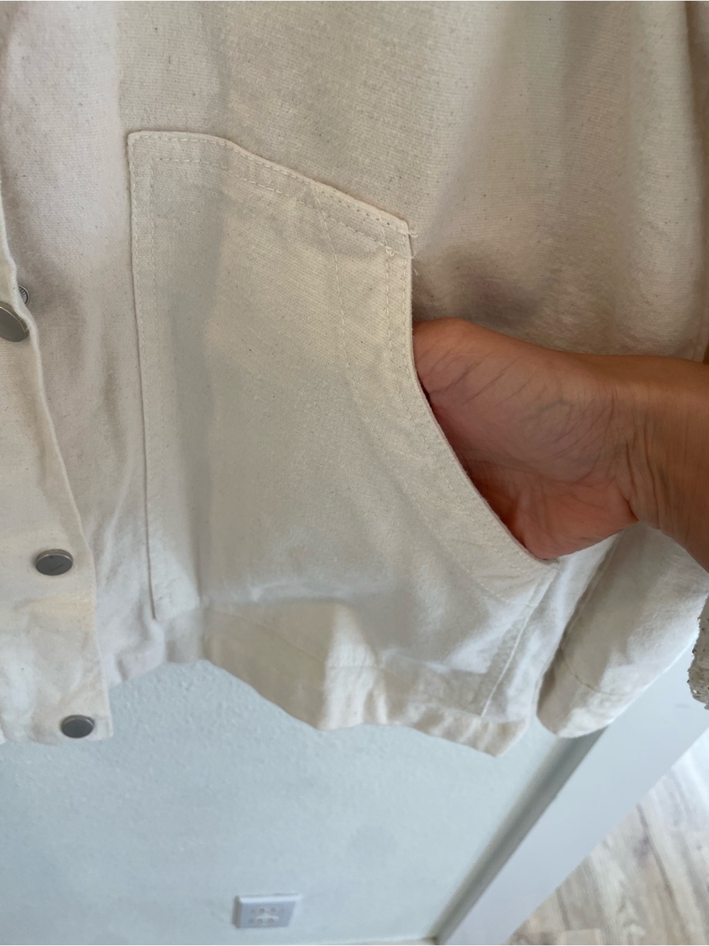 NWT Altar’d State cotton chore jacket barn ivory medium msrp $88 - Picture 3 of 5